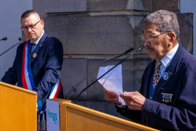 Agrandir l'image 2 sur 7, fenêtre modale