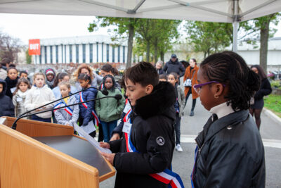 Agrandir l'image 6 sur 9, fenêtre modale