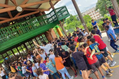 Agrandir l'image 6 sur 8, fenêtre modale