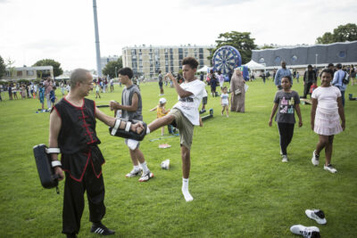 Agrandir l'image 4 sur 20, fenêtre modale