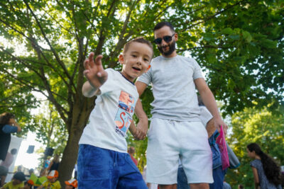 Agrandir l'image 2 sur 15, fenêtre modale