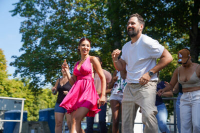 Agrandir l'image 10 sur 15, fenêtre modale