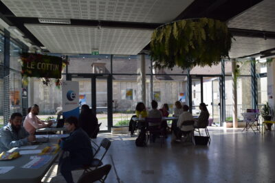 Agrandir l'image 3 sur 3, fenêtre modale