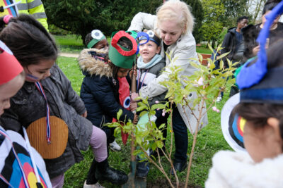 Agrandir l'image 2 sur 8, fenêtre modale