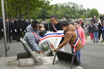 Agrandir l'image 4 sur 9, fenêtre modale