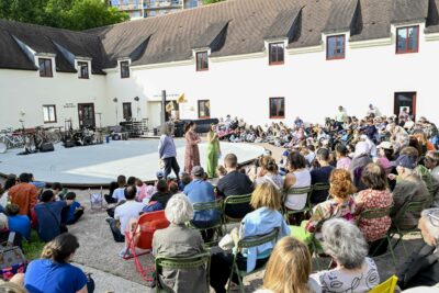 Agrandir l'image 1 sur 14, fenêtre modale