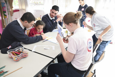 Agrandir l'image 2 sur 13, fenêtre modale