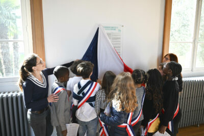 Agrandir l'image 12 sur 15, fenêtre modale