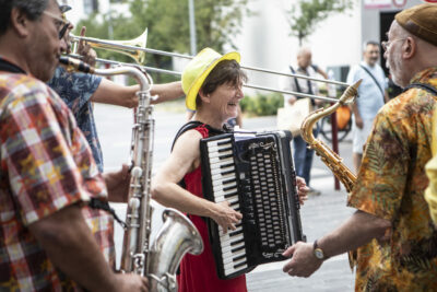 Agrandir l'image 8 sur 10, fenêtre modale