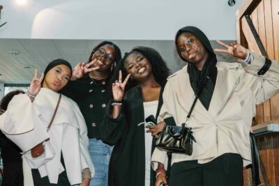 Agrandir l'image 6 sur 17, fenêtre modale