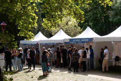 Agrandir l'image 2 sur 20, fenêtre modale