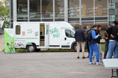 Agrandir l'image 6 sur 9, fenêtre modale